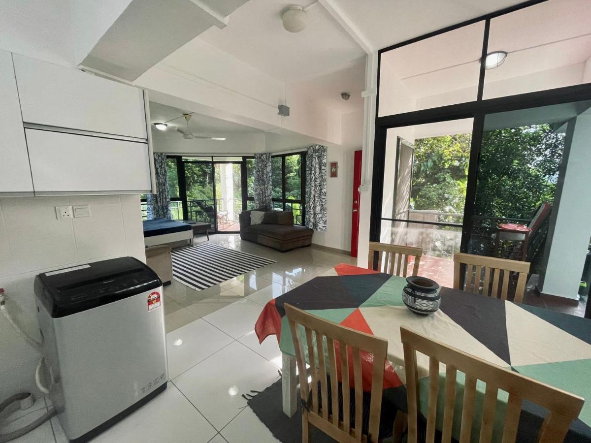 Kk Jungle Hideaway Lovely Apartment 5 Mins Walk To Town Kota Kinabalu Dış mekan fotoğraf